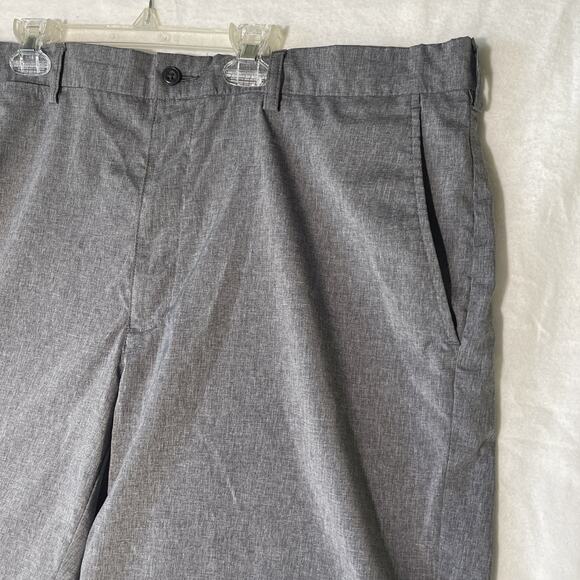 PGA Tour Men's Performance Golf Shorts Flat Front Dark Gray Size 38 Waist - Picture 2 of 4